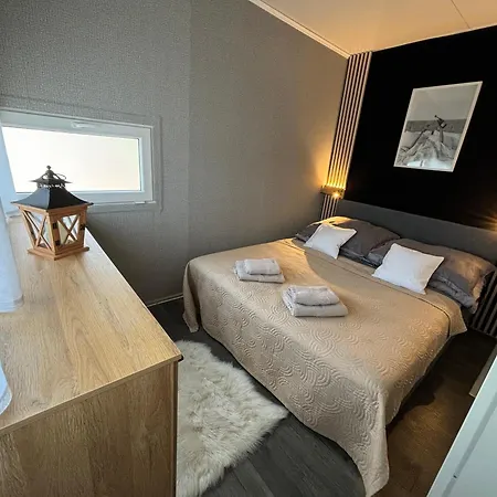 Rishko - View - Private Sauna - Free Parking - 24hr Self Chceck-in Holcikovce