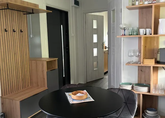 Rishko - View - Free Parking - 24hr Self Chceck-in Apartman *